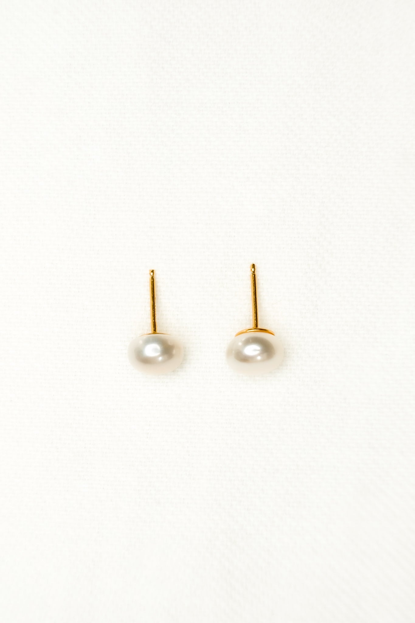 Perla Studs