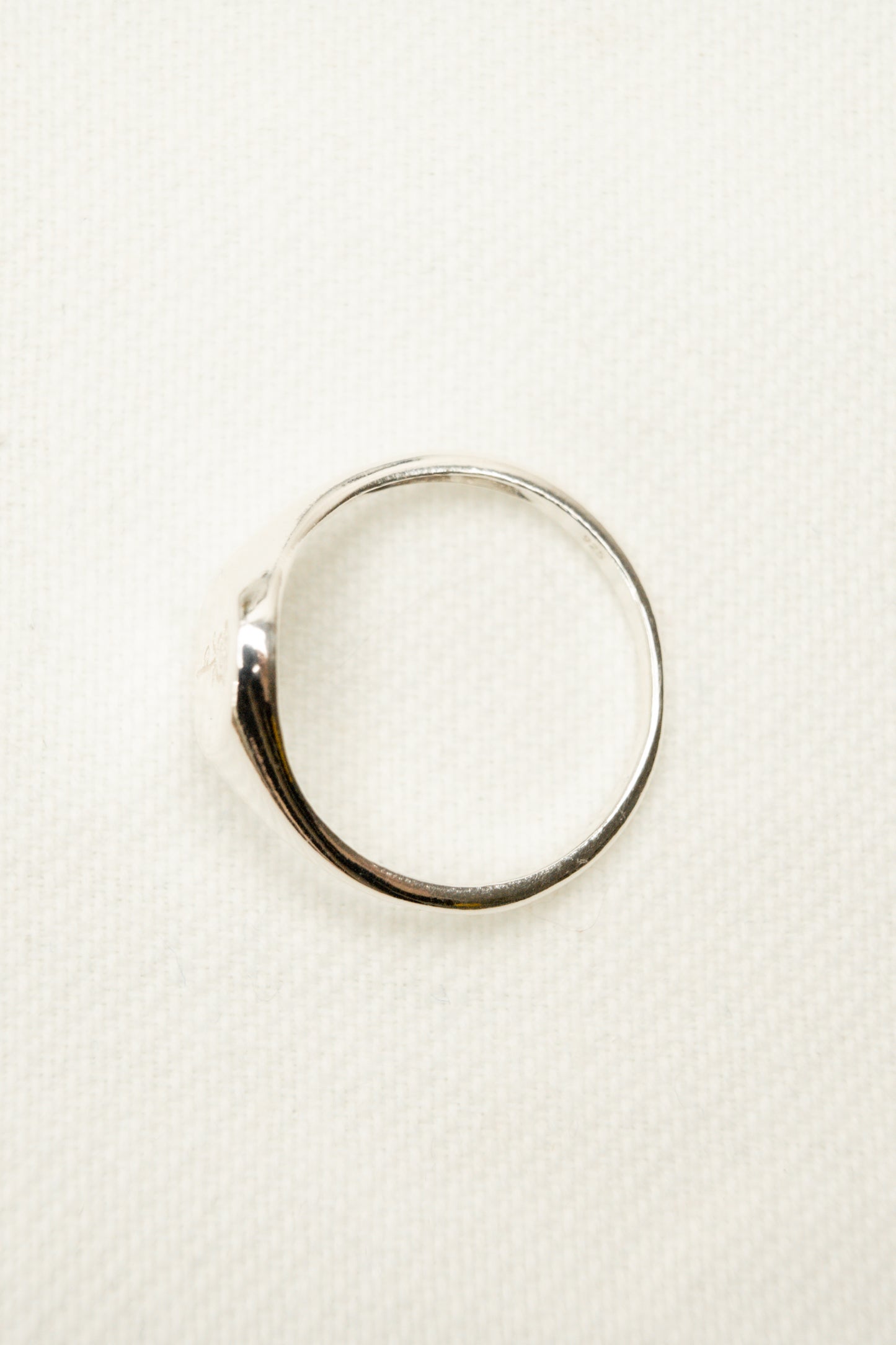 Raia Ring