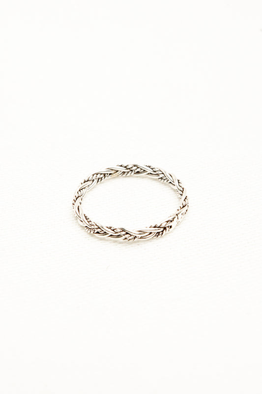 Nia Ring