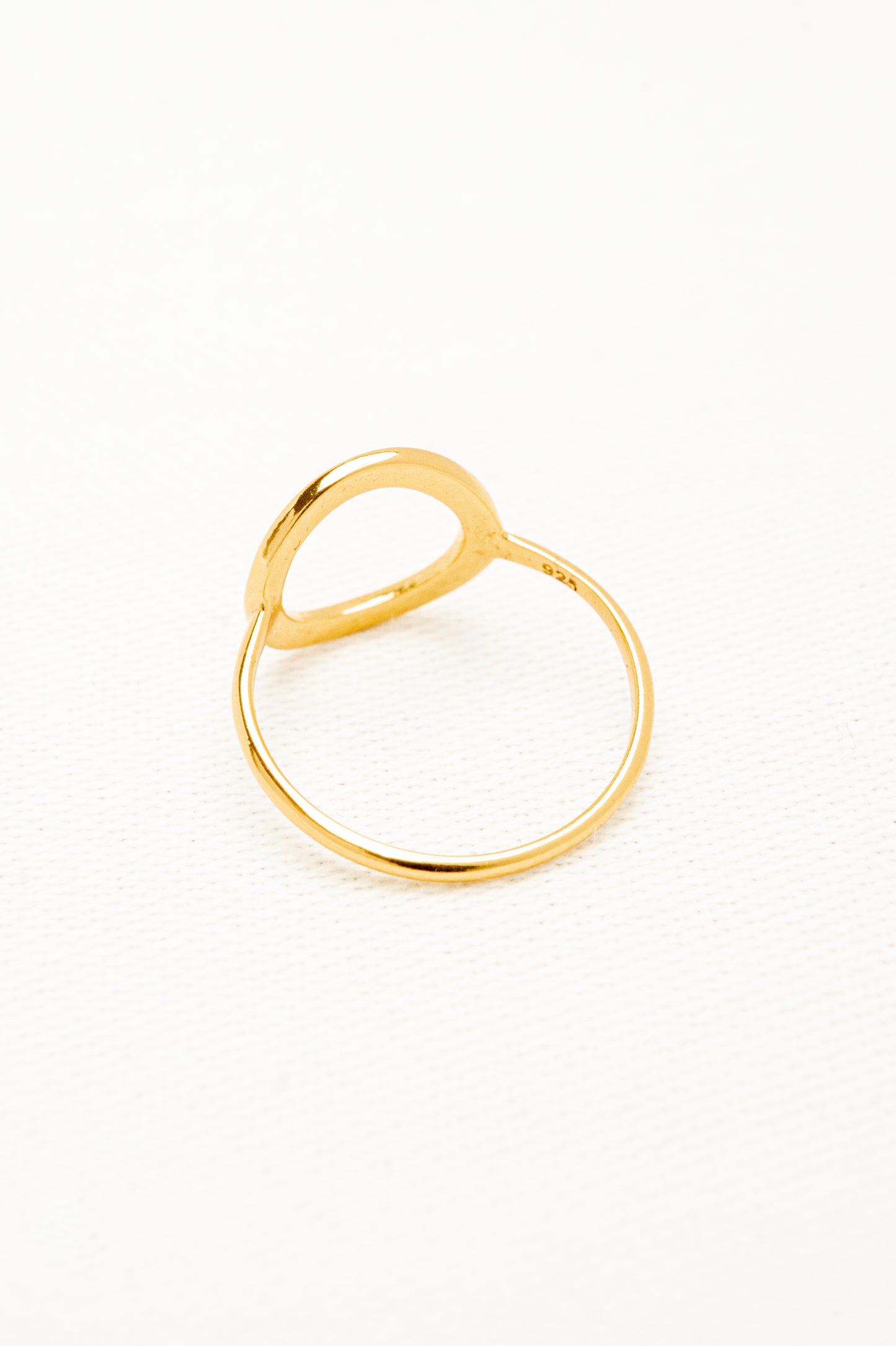 Hollow Ring