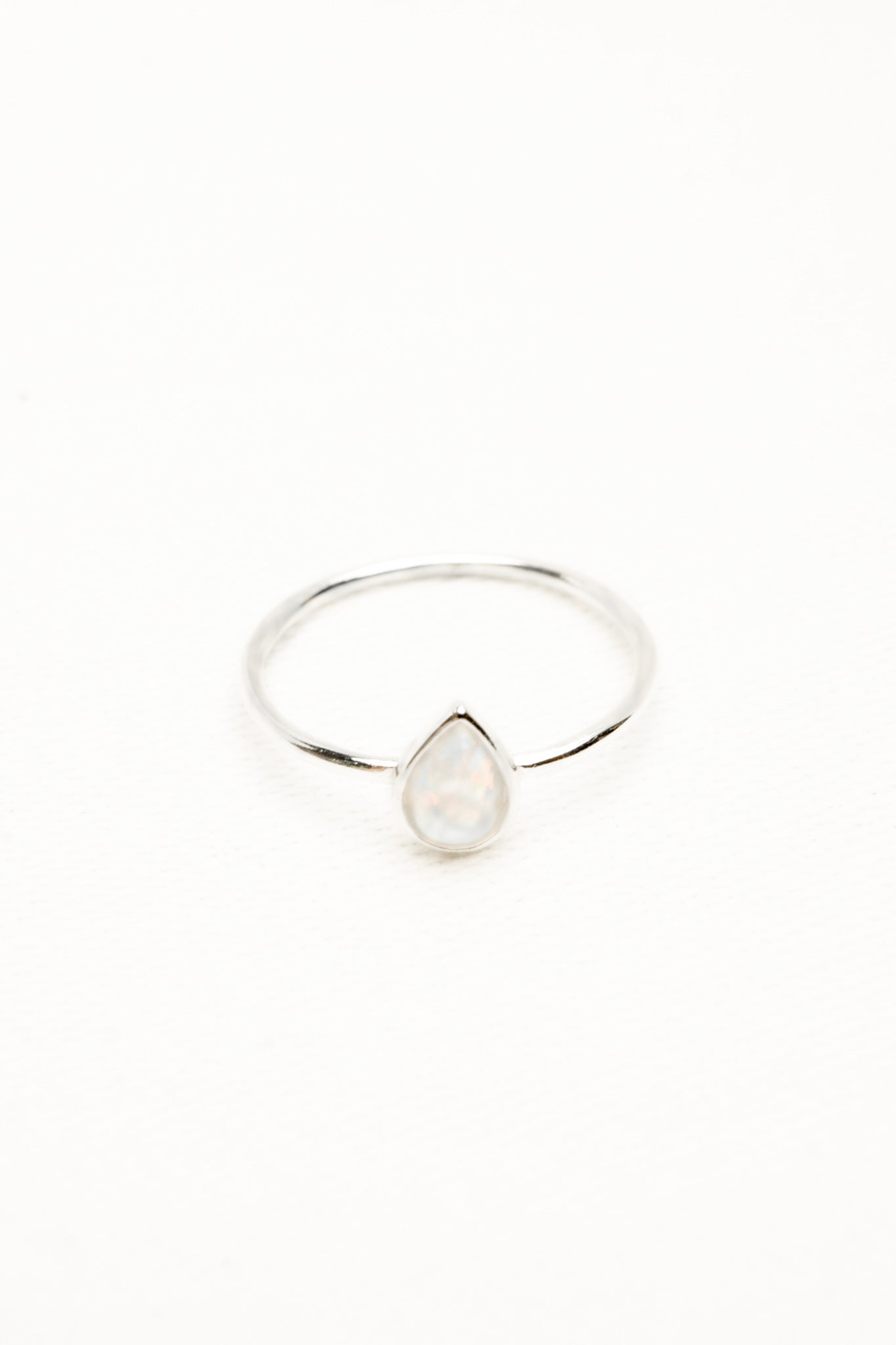 Yto Ring mit Opal