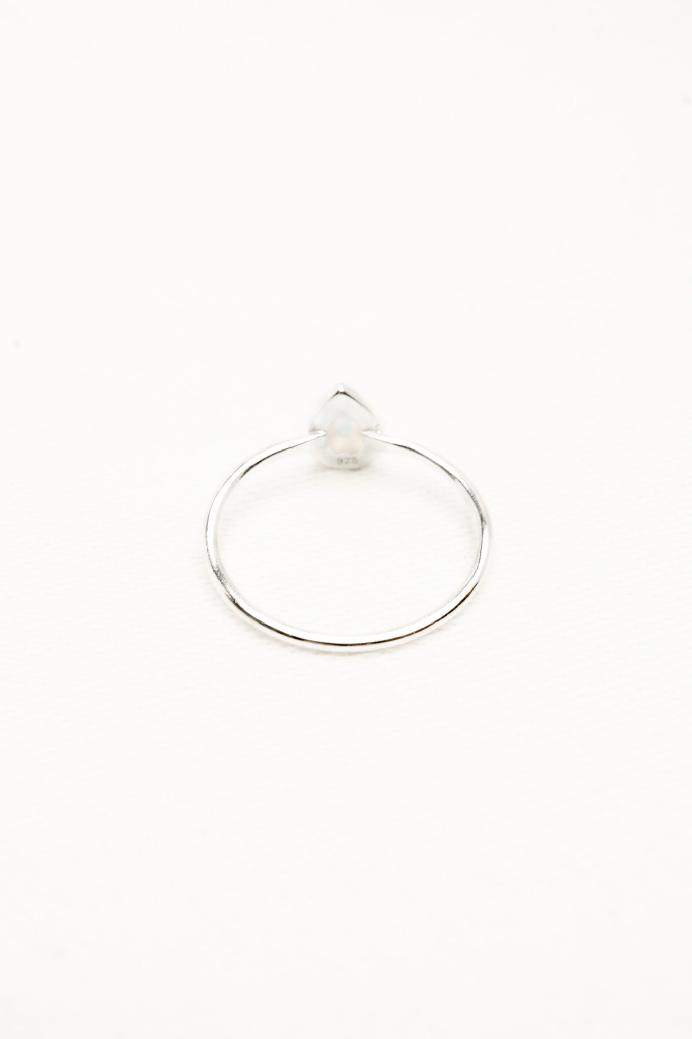 Yto Ring mit Opal