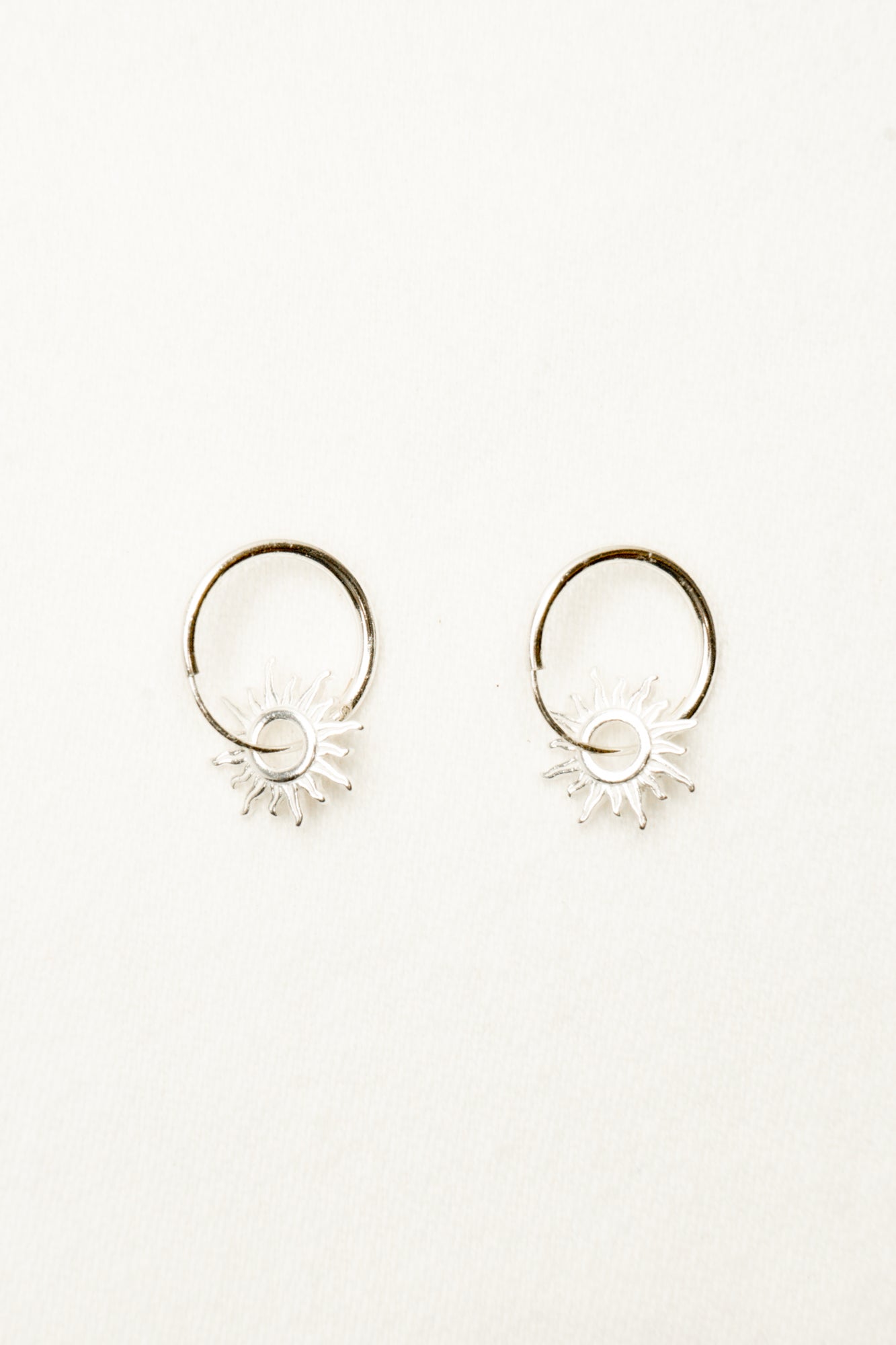 Monolite Hoops